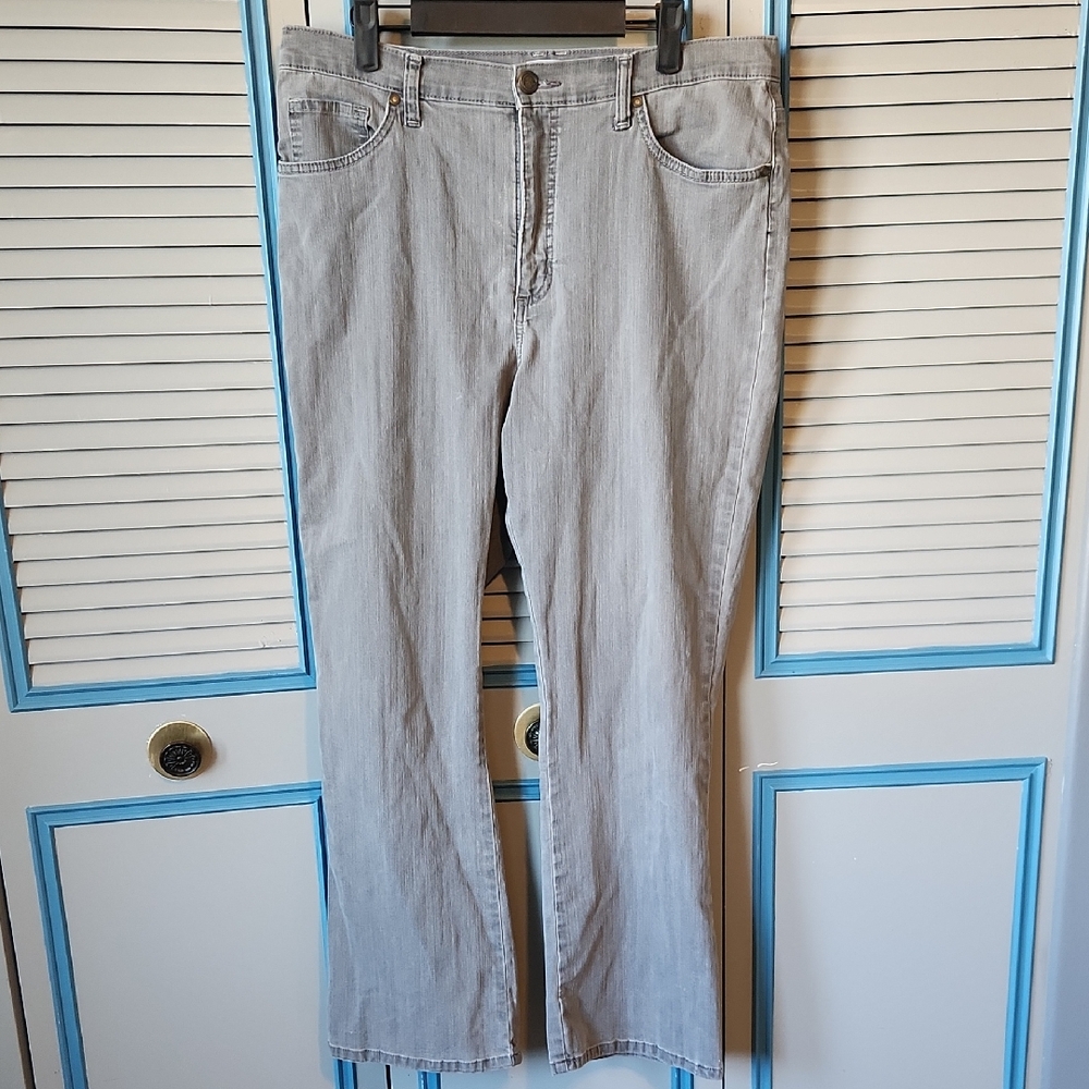 Lee Light Grey Classic Fit Jeans
